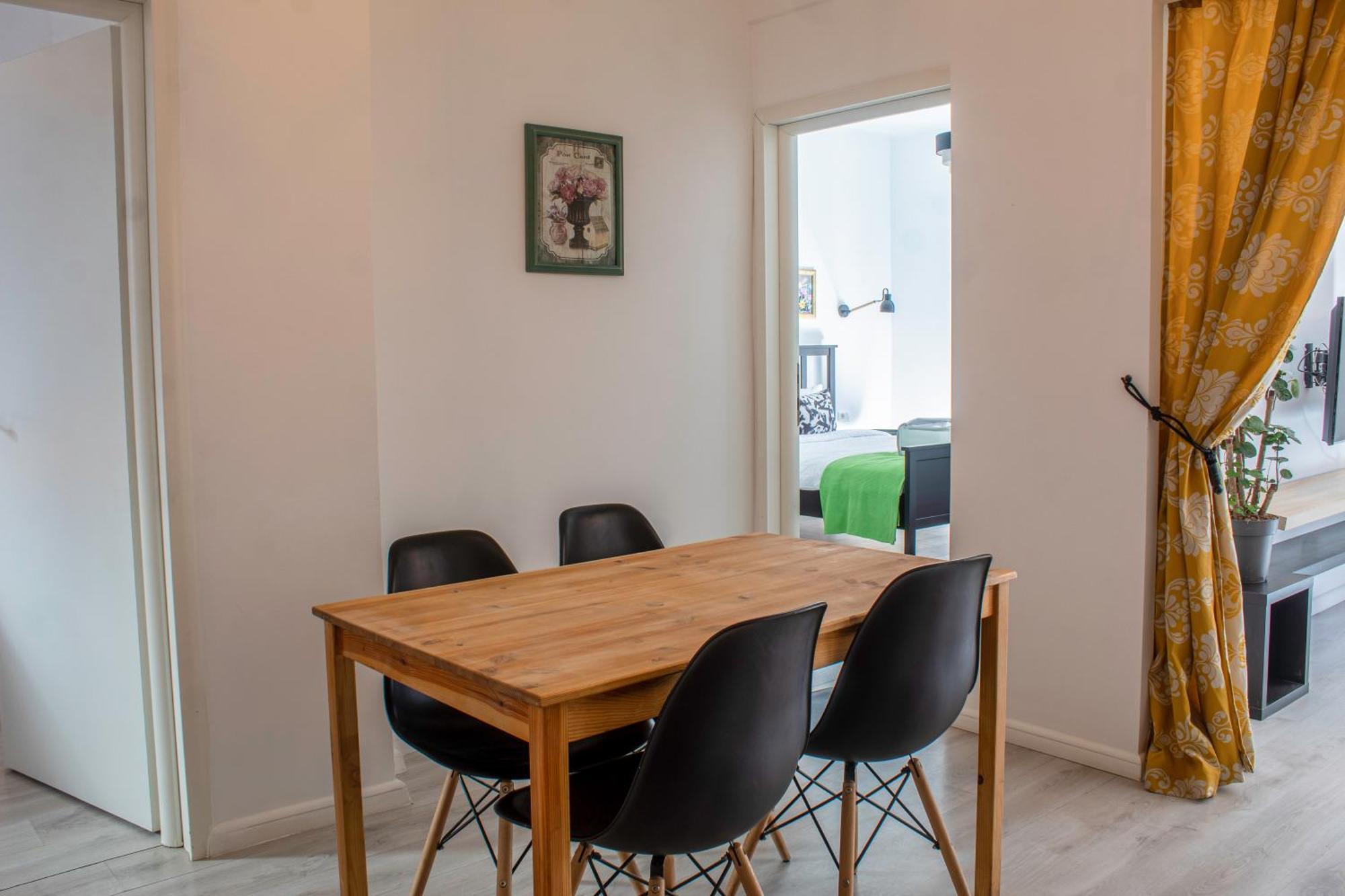 Domus Old Town Retreat Cozy & Central بوخارست المظهر الخارجي الصورة